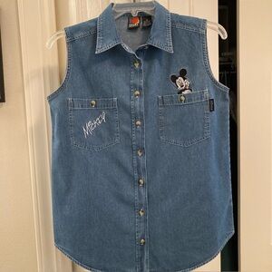 Vintage Disney Unlimited Women’s Sz Med Sleeveless Denim Button up Shirt Blouse
